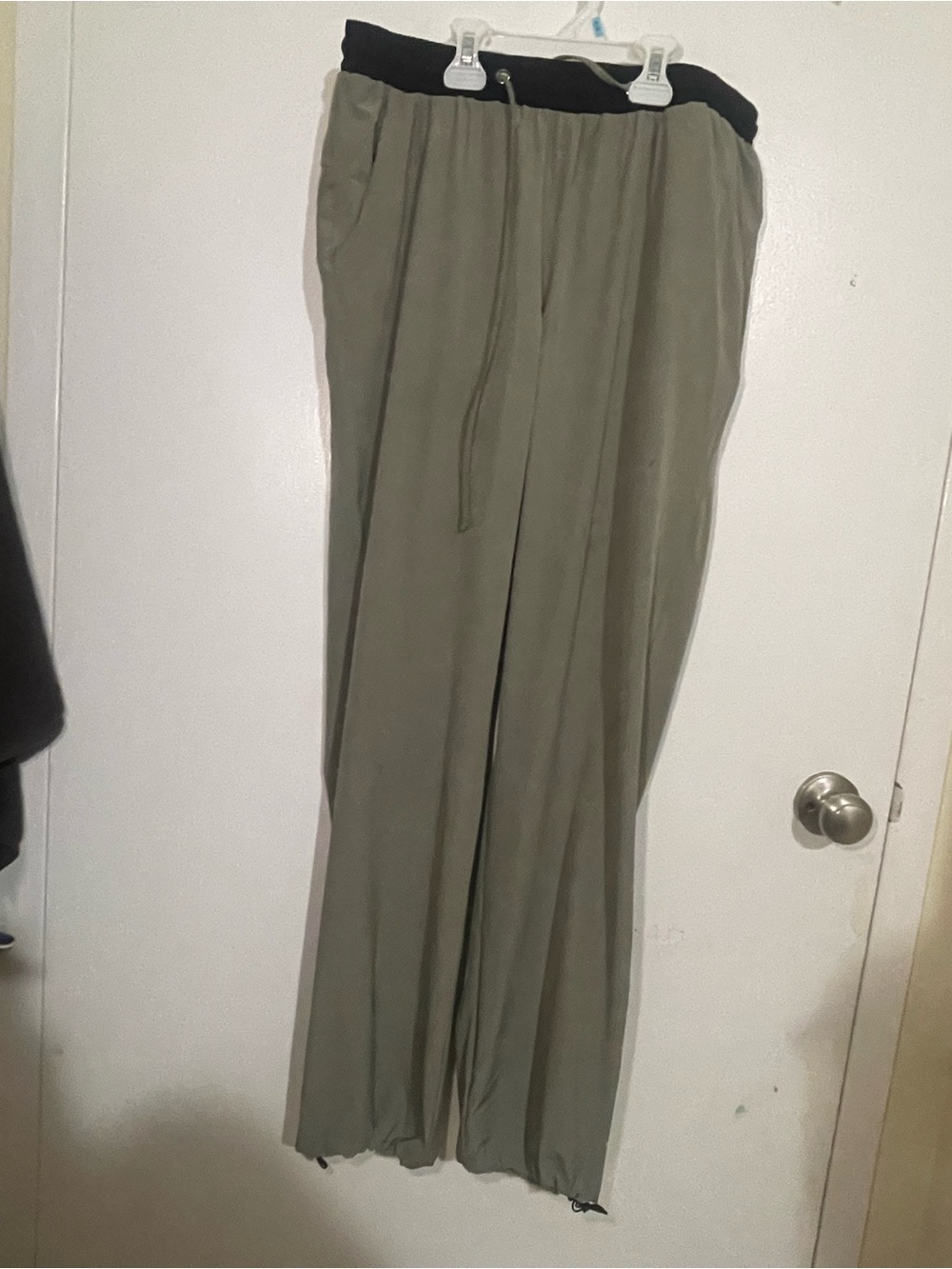 Men's Casual Drawstring Pants in Olive Gray - Picture 2 of 2